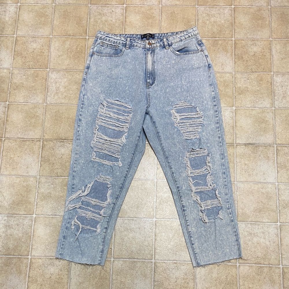 Riot High Rise Mom Jean Size US 12
